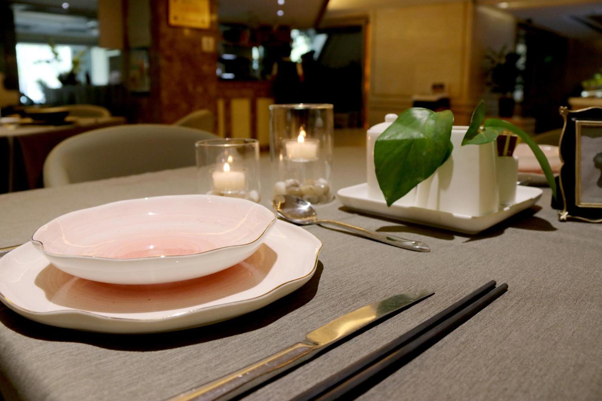 Header Baotou Hotel Exterior photo