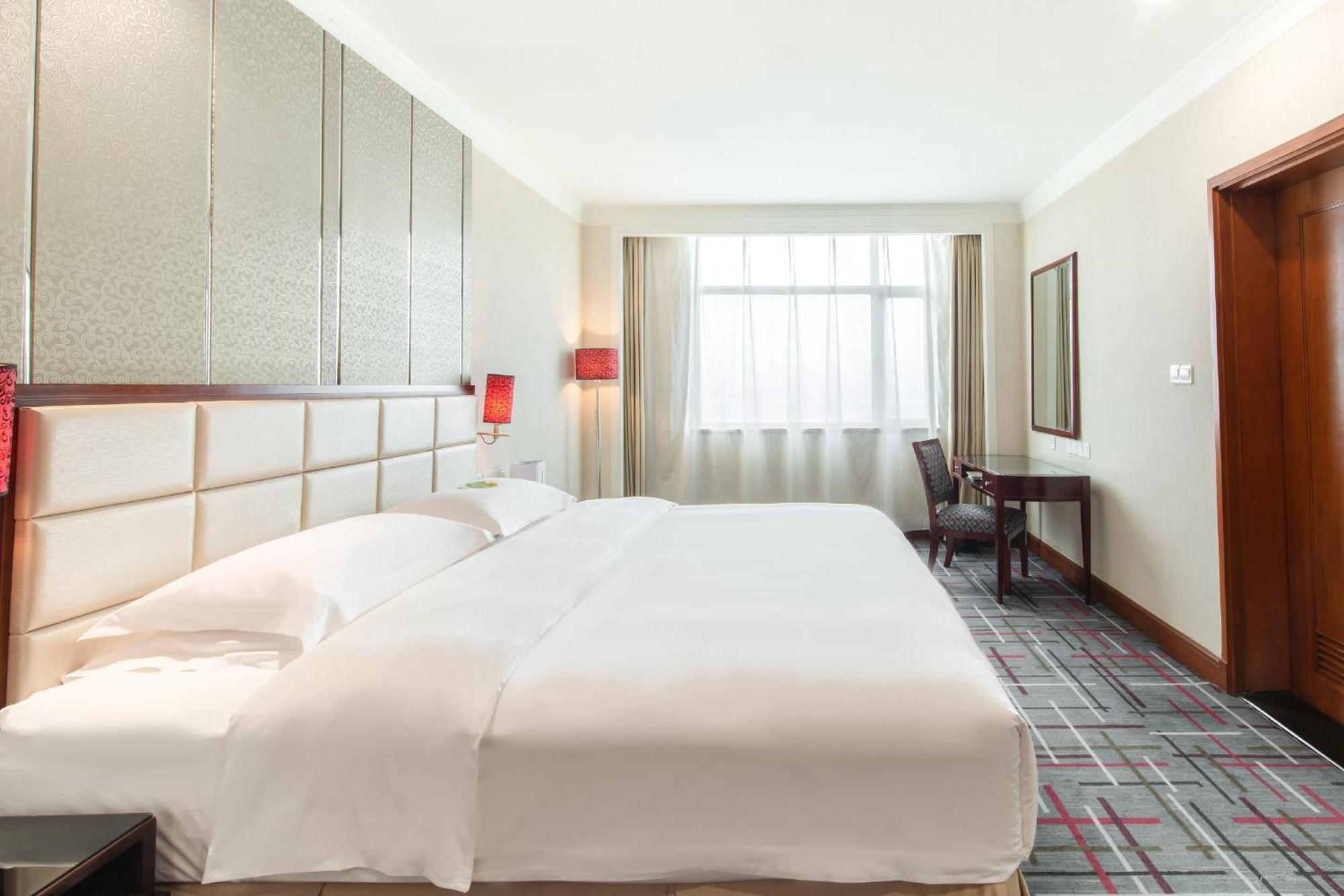 Header Baotou Hotel Exterior photo
